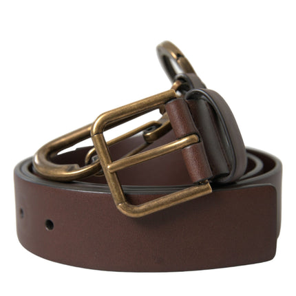 Elegant Calf Leather Belt with Metal Buckle Closure