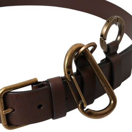 Elegant Calf Leather Belt with Metal Buckle Closure