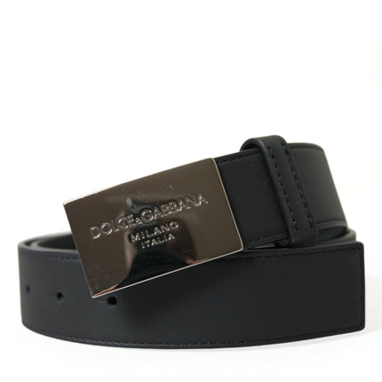 Elegant Black Leather Belt with Metal Buckle