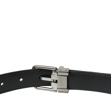 Elegant Black Leather Belt with Metal Buckle