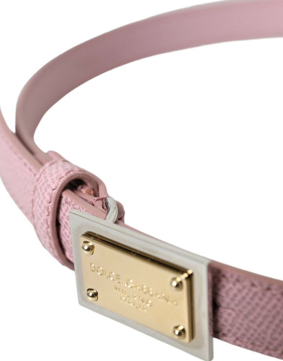 Ceinture de boucle en métal carrée en cuir rose en cuir rose