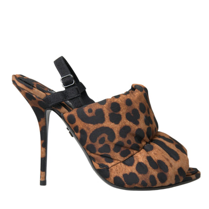 Scarpe sandali di sandali con slingback leopardo marrone