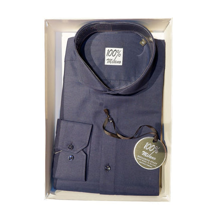 Elegante camisa azul de Oxford para hombres