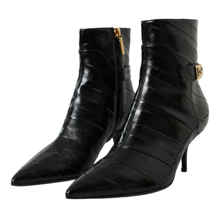 Chaussures sur les bottes courtes du logo en cuir en cuir noir