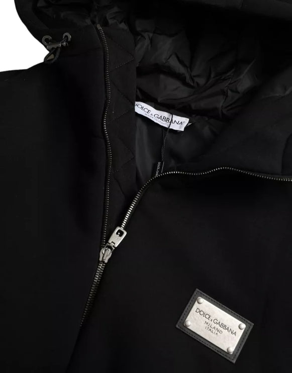 Chaqueta de bombardero de logotipo con capucha de algodón negro