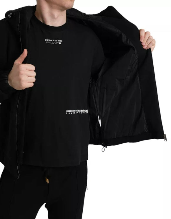 Chaqueta de bombardero de logotipo con capucha de algodón negro