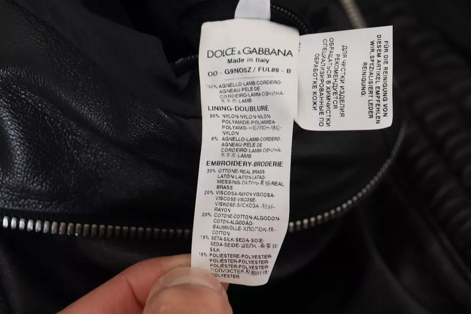 Chaqueta de abrigo de cuero con capucha de cuero negro