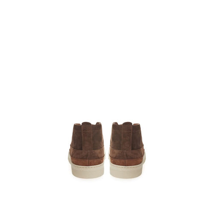 Elegantes zapatillas de ante en Rich Brown