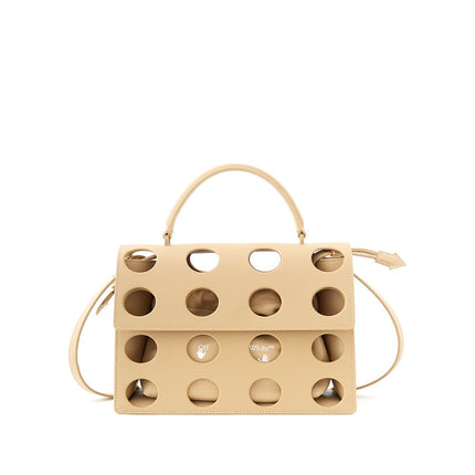 Elegante bolso de piel beige para un estilo sofisticado