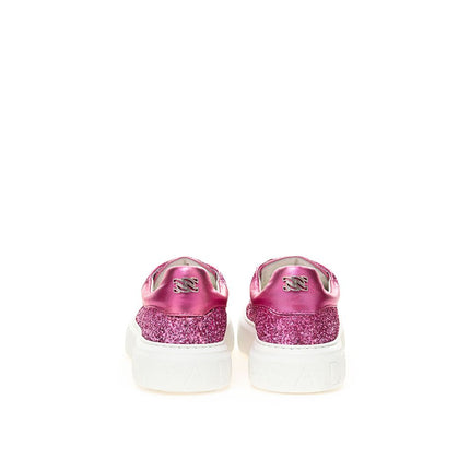 Sneaker in pelle di eleganza fucsia