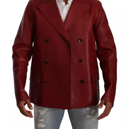 Chaqueta roja de cuero de doble pecho