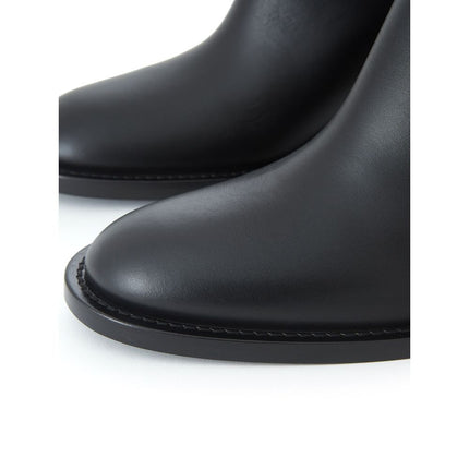 Bota de cuero negro