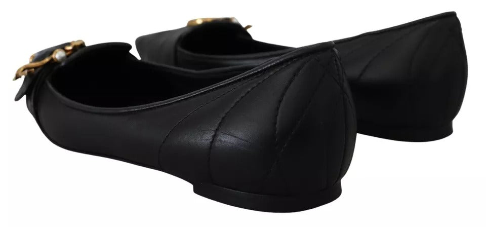 Chaussures de plats pointus en cuir de dévotion noire