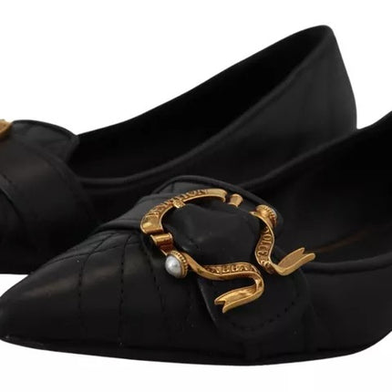 Chaussures de plats pointus en cuir de dévotion noire