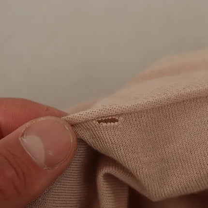 Pull de pull à col roulé en cachemire beige