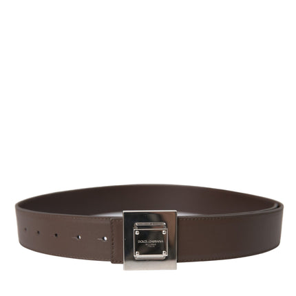 Ceinture de boucle en métal carré en cuir marron carré