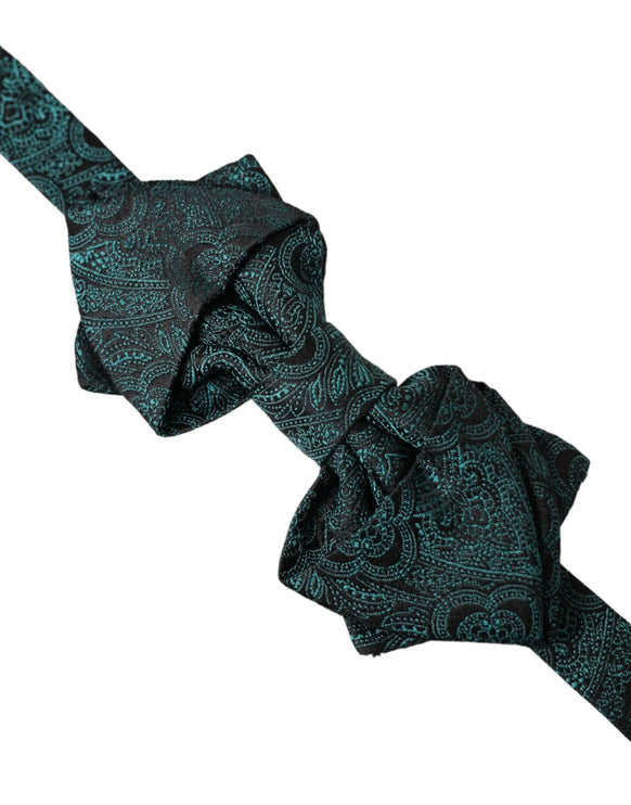 Green Bandana Silk Adjustable Neck Bet à nœud papillon