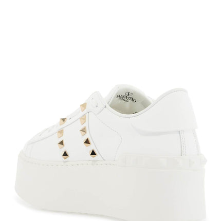 Valentino Garavani white rockstud elegant sneakers with golden studs