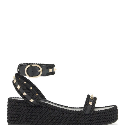 Valentino Garavani rockstud flatform sand