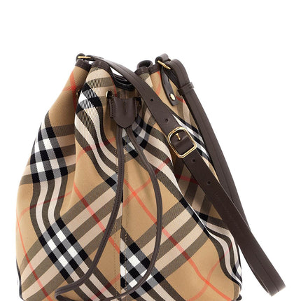 Burberry ered bucket bag