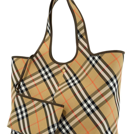 Burberry ered\n\nmedium checkered tote