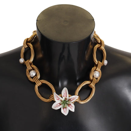 Elegante collar colgante de flores de oro lilly