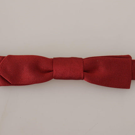 Elegant Red Silk Bow Tie - vivadelux