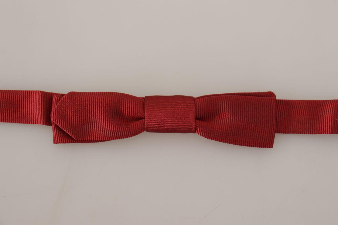 Elegant Red Silk Bow Tie - vivadelux