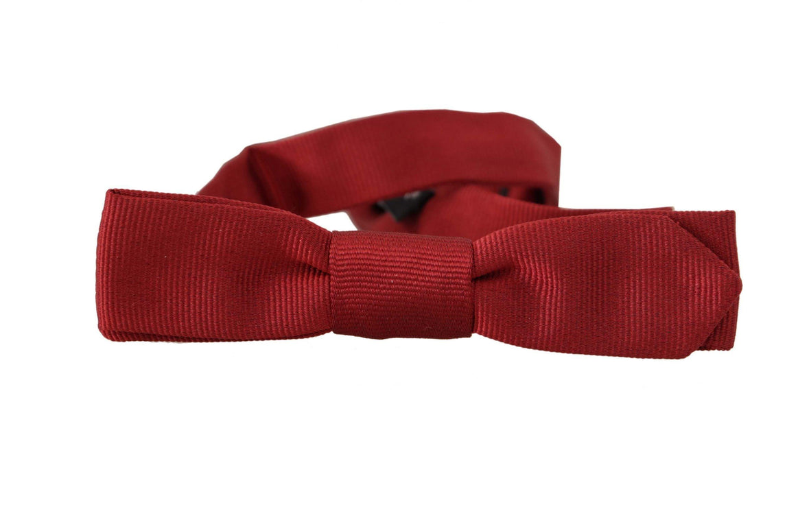 Elegant Red Silk Bow Tie - vivadelux