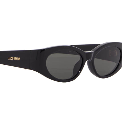 Jacquemus oval sunglasses for stylish sun