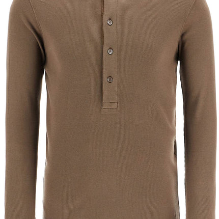 Tom Ford henley t-shirt in moss green modal cotton with mother-of-pearl buttons