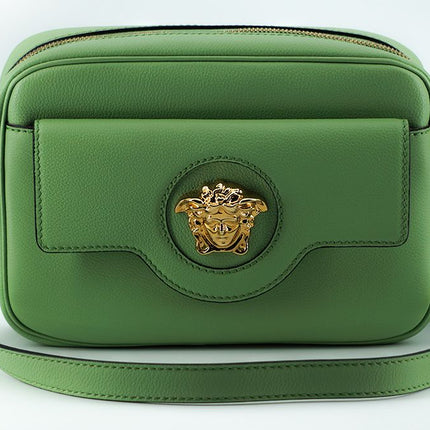 Elegante funda de piel verde menta para cámara fotográfica