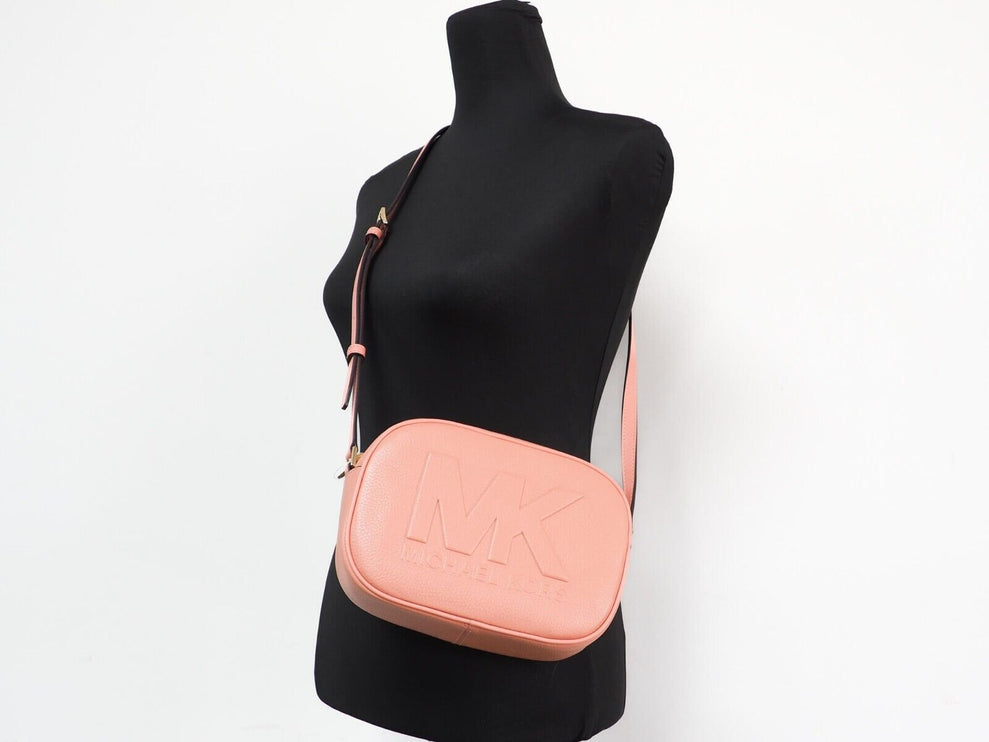 Bolsa de viaje Jet Set Cámara Crossbody ovalada de piel Sherbert mediana