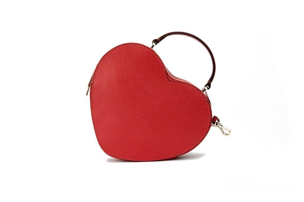 Bolso Love Shack Candied Cherry Saffiano Top Handle Heart Crossbody Rojo